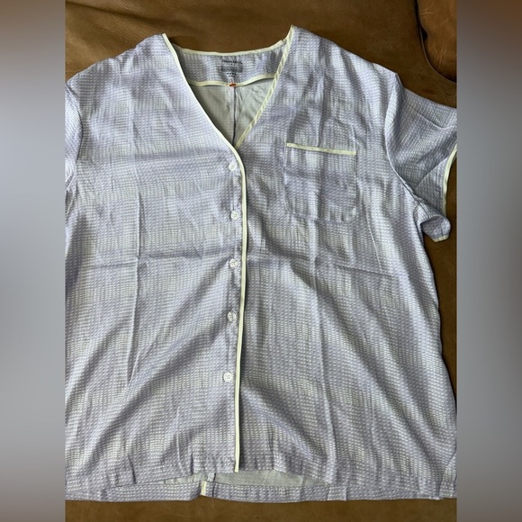 SUMMERSALT The Cloud 9 Silky PJ *TOP ONLY* Size Large Lavender - Picture 2 of 7